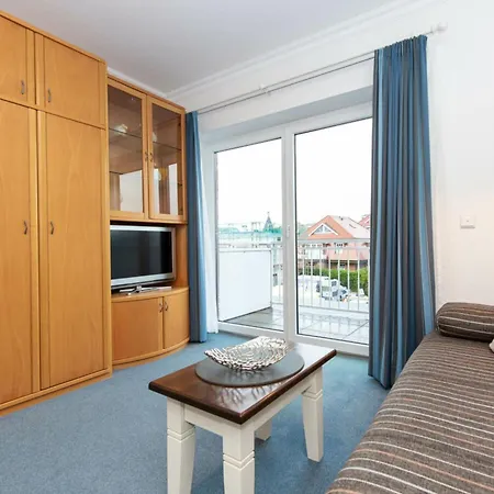 Hoppe 5 Modern Retreat